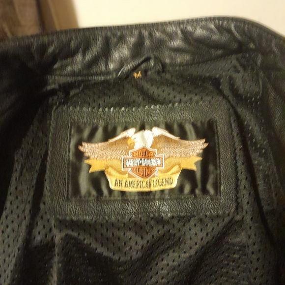 Very nice Harley Davidson riding jacket. - Picture 6 of 14